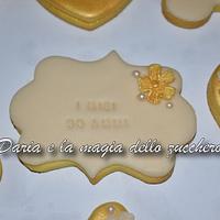 Gold and Ivory cookies