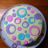 basic spotty buttercream cake