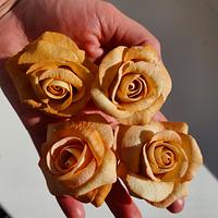 My first sugar roses