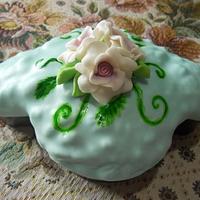 easter cake with roses