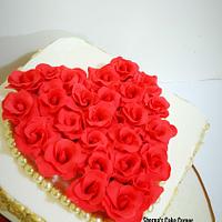 Mini Red roses cake 