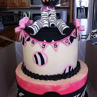 Baby zebra cake