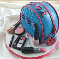 Make up bag birthday cake