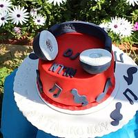 One cake for DJ