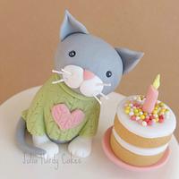 Kitten in a Jumper on a Table on a Cake!!