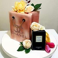 Chanel bag cake