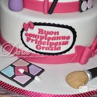 Make up cake