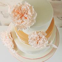 Ivory & Gold Wedding Cake