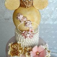 Minnie Mouse birthday cake