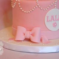 Pink and pearls birthday cake