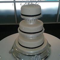 Mono Chrome Wedding cake