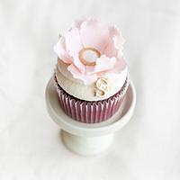 Lovely Bridal Shower Cupcakes for Sarah