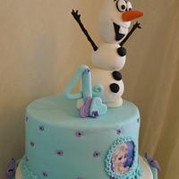 Olaf and Frozen themed Cake
