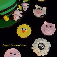 John Deere w/matching cupcakes