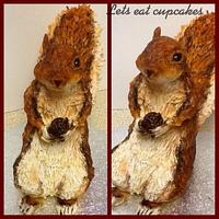 Mrs nutmeg the squirrel autumn cake 