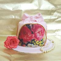 Pink ribbon cake 