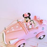 Minnie Mouse pink car 
