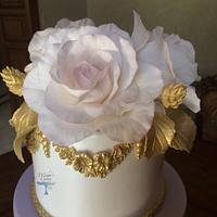 PURPLE AND GOLD WEDDING CAKE