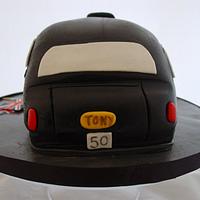 London Black cab vanilla sponge cake