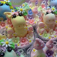Little ponies and toadstool cupcakes 