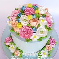Whipping flower cake