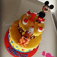 Mickey Mouse & Pluto cake