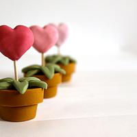 Little valentine heart trees