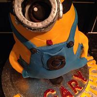 Minion Cake