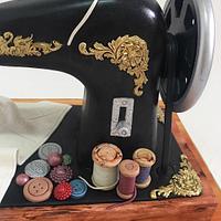 Old sewing machine cake