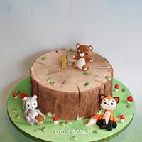 Woodland Tree Stump Cake!