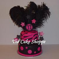 Black & Hot Pink feather cake