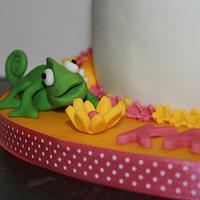 Tangled theme cake