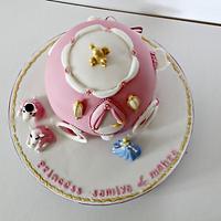 cinderella carriage cake