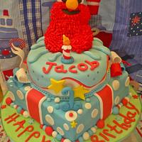 Elmo cake 