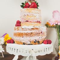 Pretty naked cakes