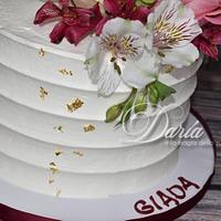Floreal cake with cream