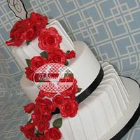 Red Roses Wedding cake