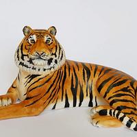 Tiger fondant cake topper