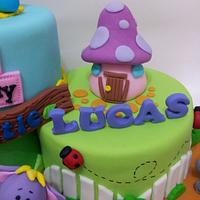 Pocoyo and Animals cake