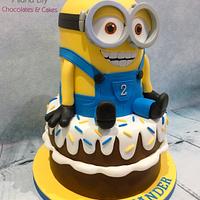 Minion birthday Cake