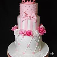 Princess cake in pink