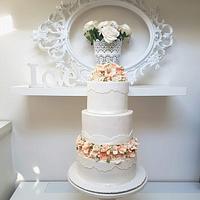 Pastel roses wedding cake