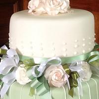 Rose Weddng Cake