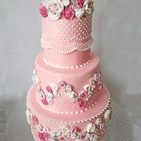 Pink Flowers Cake