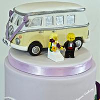 Gerbera and lily wedding cake