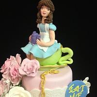 ALICE IN WONDERLAND CAKE & CUPCAKES by Donna Chalas