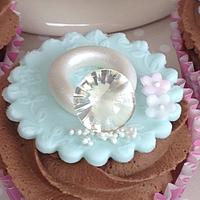 Engagement & Birthday cupcakes 