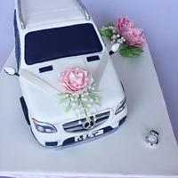 Mercedes wedding cake