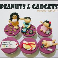 Peanuts and Gadgets