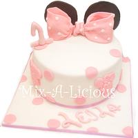 minnie mouse cake 